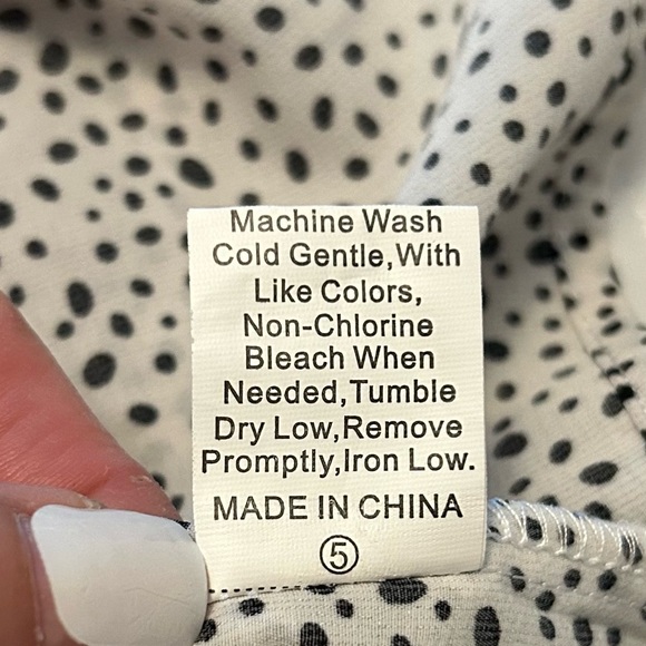 SHEIN Off White & Black Polka Dot Long Sleeve Blouse Size XL - Picture 4 of 9